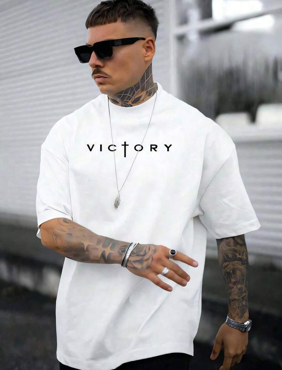 เสื้อยืดผู้ชายสีดำพิมพ์ลายตัวอ - Crossfit Victory บทวิจารณ์และราคา